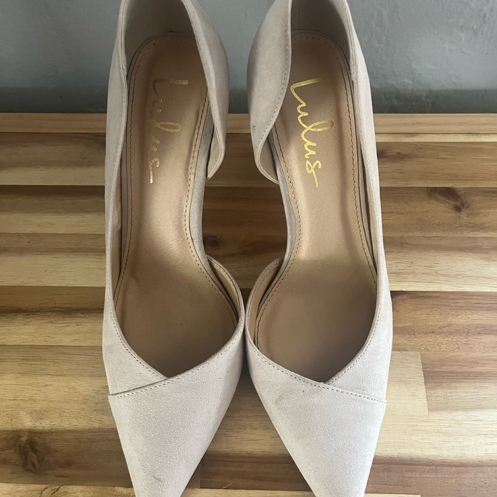 Lulu's Elegant Cream Pointed Heels